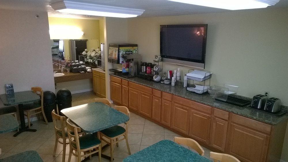 Hotel Econo