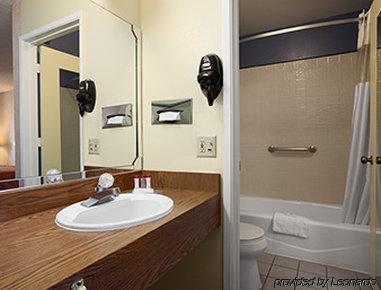 Econo Hotel Gilroy