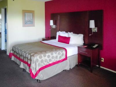 Econo Hotel