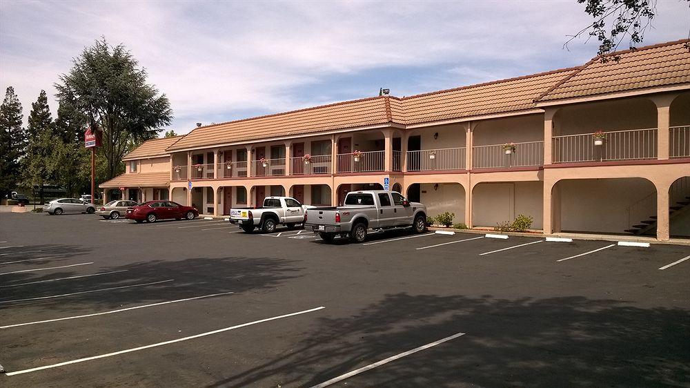 Econo Hotel Gilroy