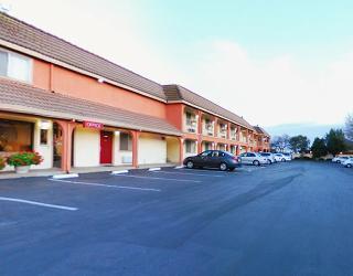 Econo 2* Gilroy